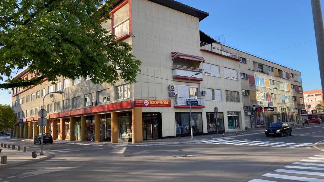 Penthouse Stan 80M2, Terasa 36M2, Garaza... Centar Banja Luke - Gradski Park Banja Luka Esterno foto
